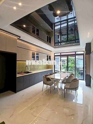 NHỈNH 9 TỶ , 65m2, 5 TẦNG , HXH LÊ VĂN QUỚI , BT