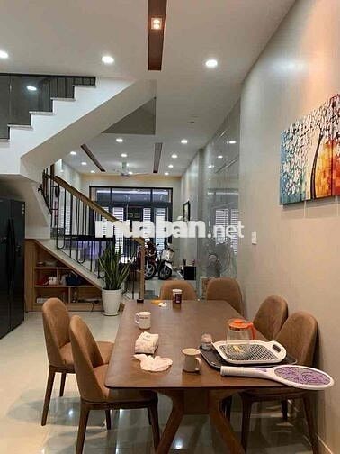 CHÍNH CHỦ GỬI BÁN CẠNH LÊ VĂN QUỚI-NHÀ ĐẸP 4 TẦNG ĐÚC-HXH 6M-7.3 TỶ