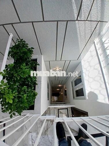 NHỈNH 9 TỶ , 65m2, 5 TẦNG , HXH LÊ VĂN QUỚI , BT