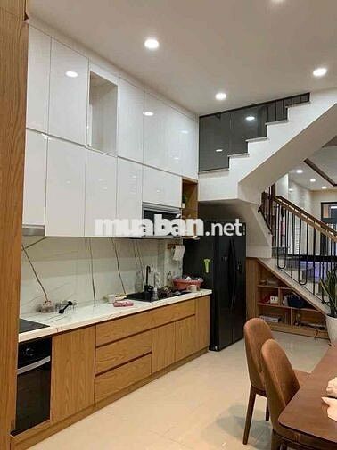 CHÍNH CHỦ GỬI BÁN CẠNH LÊ VĂN QUỚI-NHÀ ĐẸP 4 TẦNG ĐÚC-HXH 6M-7.3 TỶ