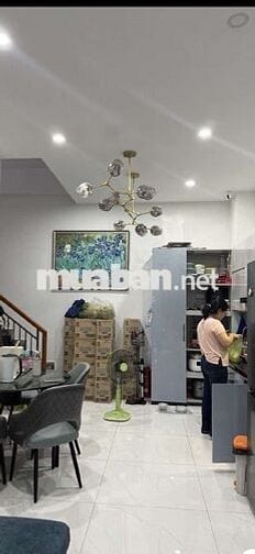 TTQ4 KHÁNH HỘI P3 GẦN CẦU KINH TẺ - 43M2- NỞ HẬU 5.2M- NHÀ ĐẸP Ở NGAY