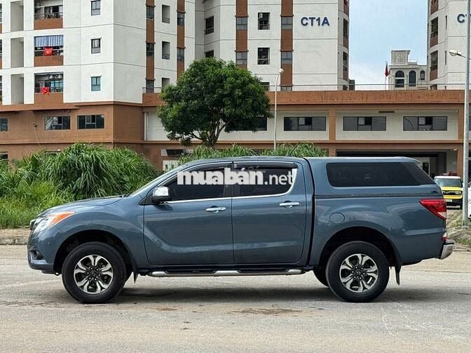 Bán xe Mazda BT 50 2018 số tự động 1 cầu màu xanh