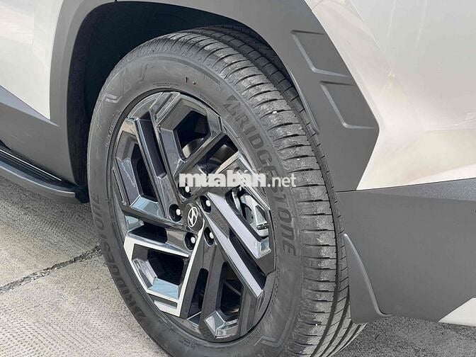 Hyundai Tucson 2025 1.6 AT Turbo HTRAC Mẫu Mới