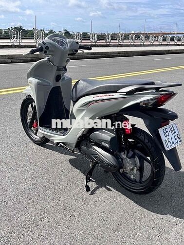 cần bán xe víion 2024 bánh lớn lướt 6 ngàn cây