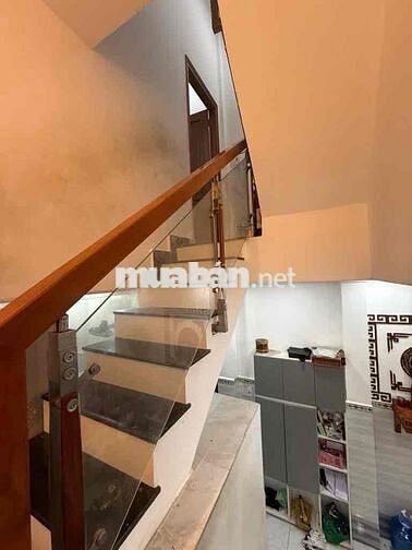 BÁN NHÀ 40M2 - 2 TẦNG - BHH A - HXH 6M - KẾ LÊN VĂN QUỚI