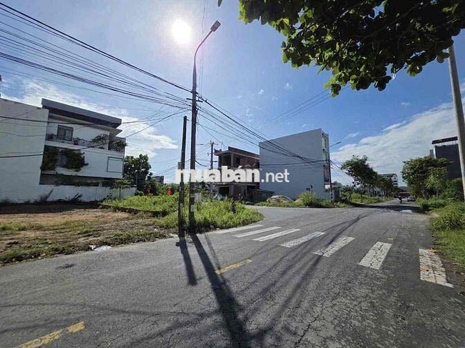Bán đất Nguyễn Xiển Sơn Thuỷ Khuê Mỹ NHS