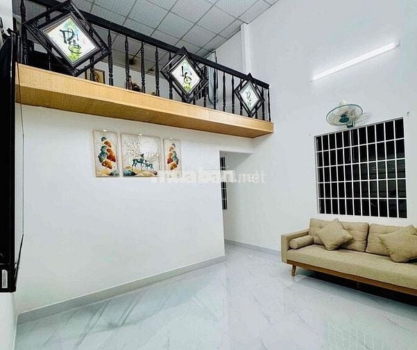 Nhà gác lửng kiệt Trường Chinh
