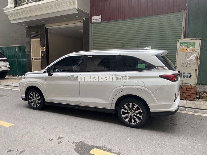 Toyota Veloz Cross 2022 đăng ký lđ 2023 như mới