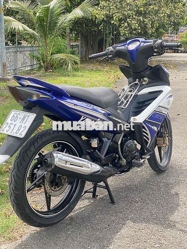 THANH LÍ EX 135 zin chất như mới