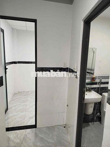 cho Thue nha nguyên căn 1t1l 2 p ngủ nhà mới vào ở ngay