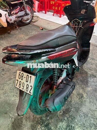 Air Blade 209 up thái.máy bao zin.êm ru.xe rất đẹp