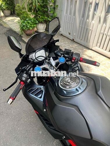xe cbr250rr