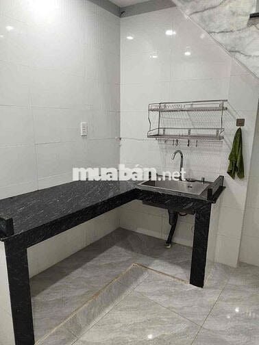 cho Thue nha nguyên căn 1t1l 2 p ngủ nhà mới vào ở ngay