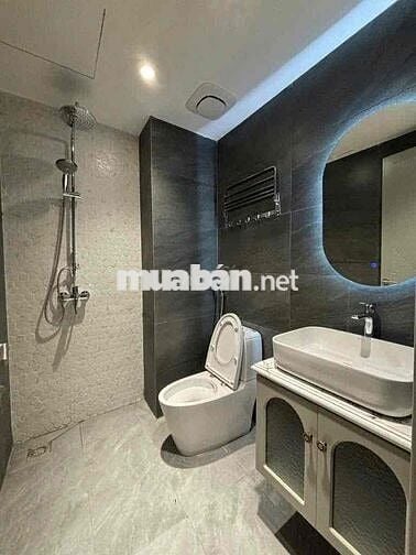 Bán nhà ngõ Khâm Thiên 37m2 6 tầng thang máy ô tô tránh giá 12.8 tỷ