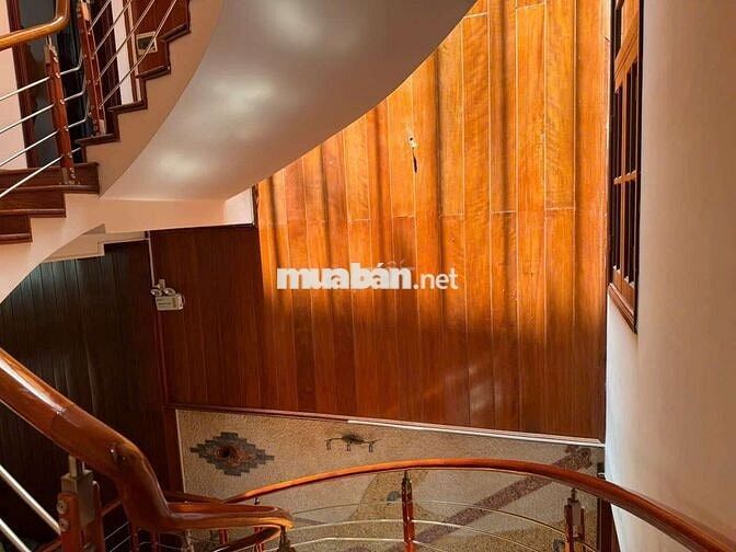 Cần cho thuê nhà mt đường Dương Đình Nghệ 4p căn hộ+mb kd spa
