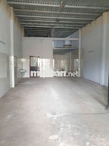 Cho thuê nhà kho 6x25 ngay chợ đầu mối Hóc Môn,cạnh Quốc Lộ 22