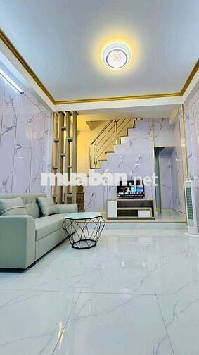 Mặt tiền 152 Lạc long quân p3 Q11