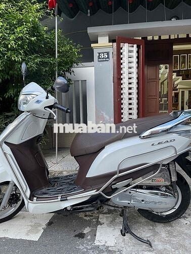 Gia đình thừa xe nên cần bán cho ai cần