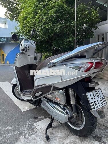 Gia đình thừa xe nên cần bán cho ai cần