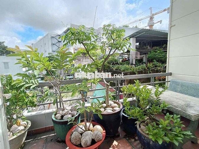 CHO THUÊ NHÀ 2 LẦU NGAY VINCOM THỦ ĐỨC 4PN 3WC Ở GIA ĐÌNH VĂN PHÒNG
