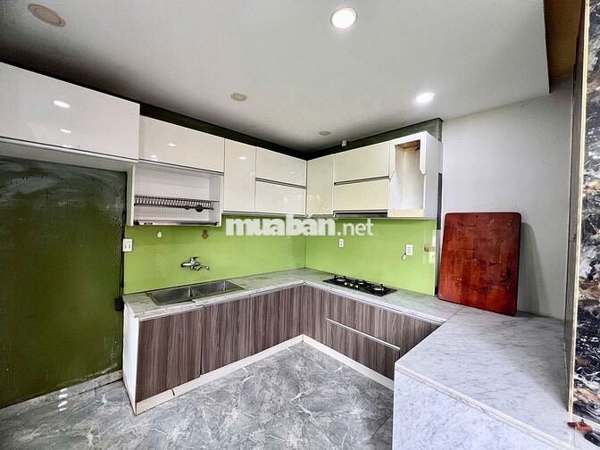PHÒNG TRỐNG VÀO Ở LIỀN HẺM NGÔ CHÍ QUỐC