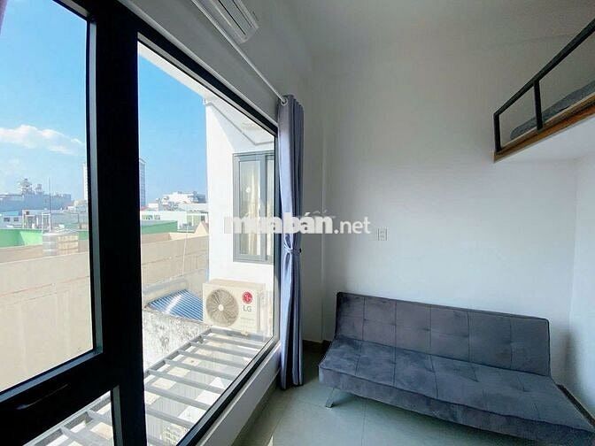 Duplex - view kính, ngay ĐH Văn Hiến. Full nội thất, có bảo vệ an ninh
