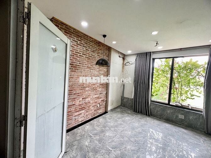 PHÒNG TRỐNG VÀO Ở LIỀN HẺM NGÔ CHÍ QUỐC