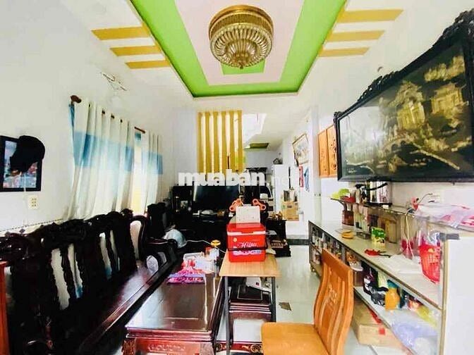 BÁN NHÀ MẶT PHỐ - 72m2 - 4 Tầng Đúc BTCT - P. Thới An Q12 - Nhà Lô Góc