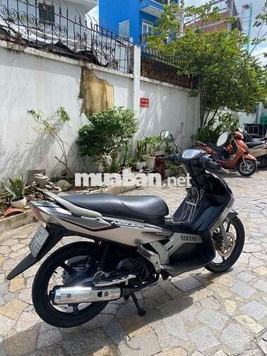 Xe yamaha novo nguyên gin