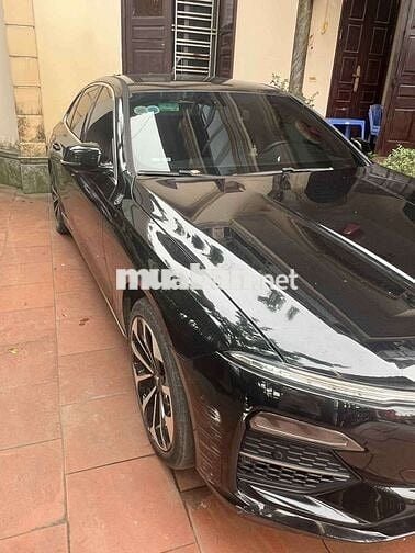 Vinfast Lux A2.0 2020 Premium. Odo 2v4
