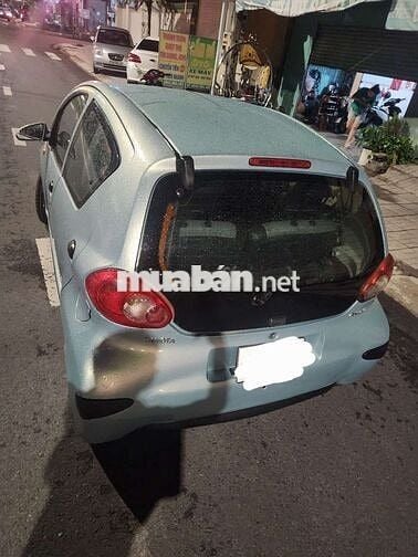 Toyota Aygo giá rẻ chạy gia đình