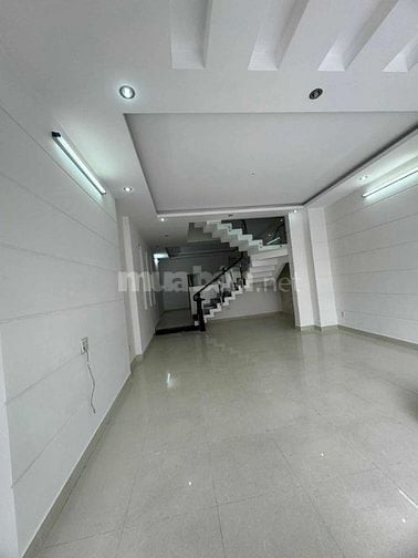 CHO THUÊ NHÀ 2 LẦU HẺM TẢI ĐƯỜNG 160 P TNPA. QUẬN 9