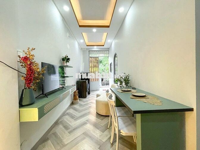 CHDV 2 PHÒNG NGỦ BAN CÔNG ĐÓN NẮNG + MÁY GIẶT RIÊNG