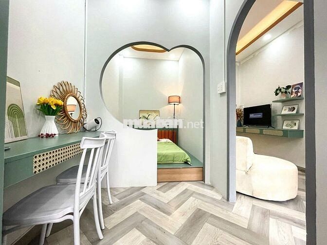 CHDV 2 PHÒNG NGỦ BAN CÔNG ĐÓN NẮNG + MÁY GIẶT RIÊNG