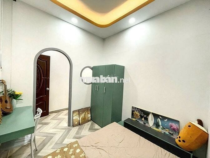 CHDV 2 PHÒNG NGỦ BAN CÔNG ĐÓN NẮNG + MÁY GIẶT RIÊNG