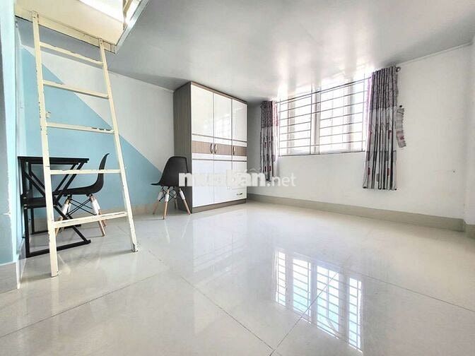 Căn hộ duplex rộng 45m2 ở Lê Văn Sỹ Học Viện Hàng Không Dh Bách khoa