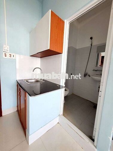 Căn hộ duplex rộng 45m2 ở Lê Văn Sỹ Học Viện Hàng Không Dh Bách khoa