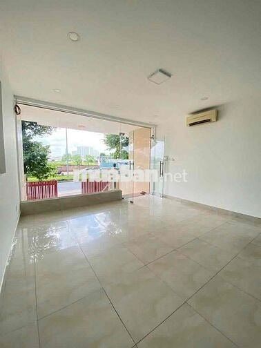 🏢 FOR RENT – TÒA NHÀ VĂN PHÒNG MỚI 100% TẠI KHU HIM LAM, QUẬN 7