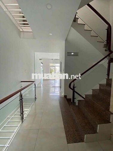 🏢 FOR RENT – TÒA NHÀ VĂN PHÒNG MỚI 100% TẠI KHU HIM LAM, QUẬN 7