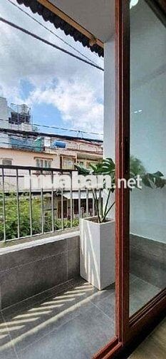 Bán nhà Nguyễn Kiệm, 16m2, 2 Tầng, 2PN, Nhà nhỏ xinh xinh, nhà mới, TL