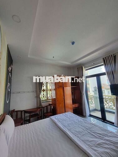 Phòng studio có hồ bơi vô cực, Full nội thất - Giá từ 5.5 triệu