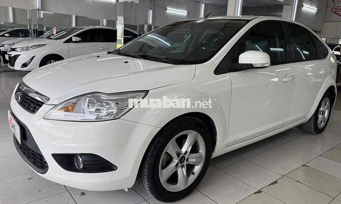 Ford Focus 2012 1.8 AT - 90000 km
