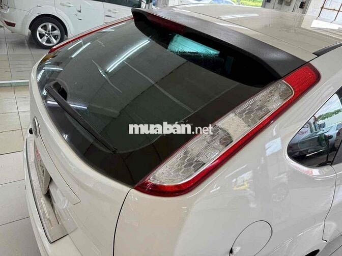 Ford Focus 2012 1.8 AT - 90000 km