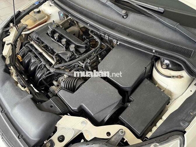 Ford Focus 2012 1.8 AT - 90000 km