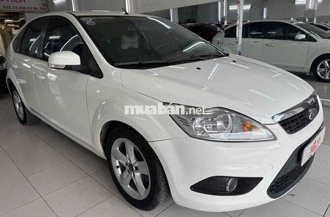 Ford Focus 2012 1.8 AT - 90000 km