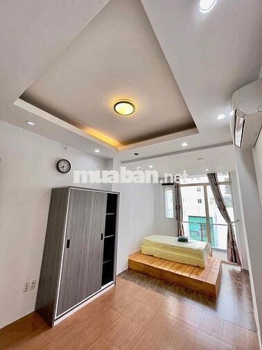 Chính Chủ Cho Thuê Phòng Ban Công Ngay Cầu Bông - 35m2