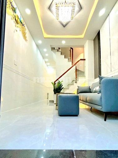 NHÀ ĐẸP - 1 LẦU,, MỚI HOÀN THIỆN - XE HƠI  CHẠY TỚI SÁT NHÀ