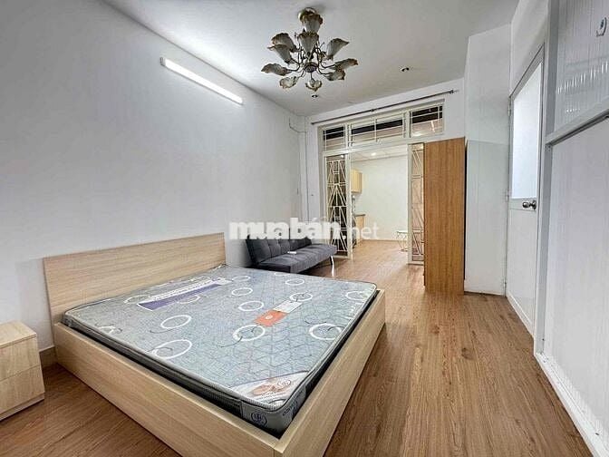 CHO THUÊ CHDV 8PN8WC GIÁ 28tr. FULL NỘI THẤT .NGAY ĐƯỜNG BÙI ĐÌNH TUÝ