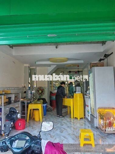 Mình cho thuê lại mặt bằng khu ăn uống cmt8