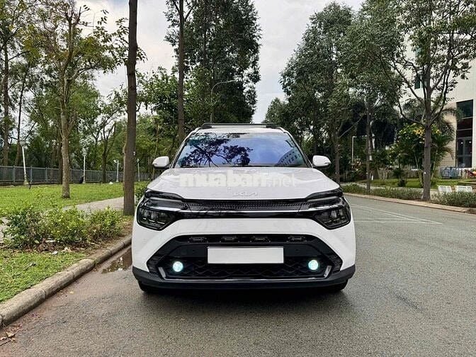 Kia Carens 2023 1.4T Premium - 37500 km